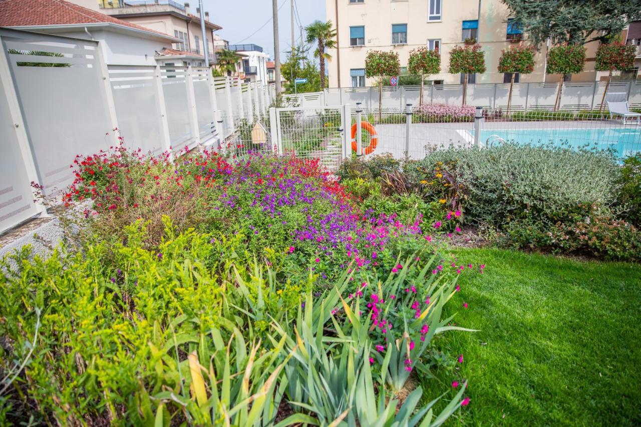 Homingarda - Fine Holiday Apartments Peschiera del Garda Zewnętrze zdjęcie