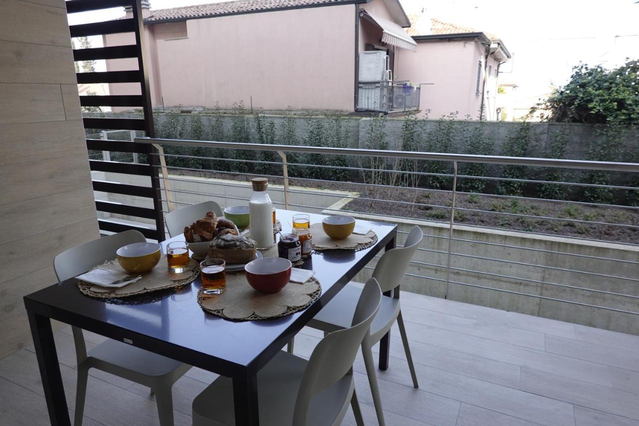 Homingarda - Fine Holiday Apartments Peschiera del Garda Zewnętrze zdjęcie