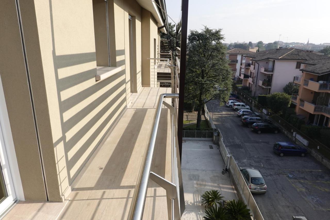 Homingarda - Fine Holiday Apartments Peschiera del Garda Zewnętrze zdjęcie